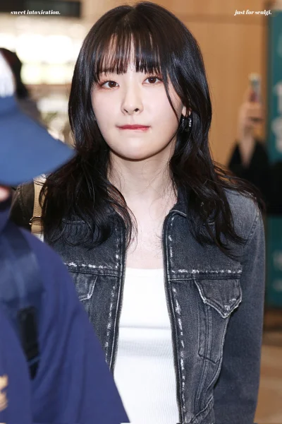 XKHYCCB2dX - #koreanka #seulgi #redvelvet