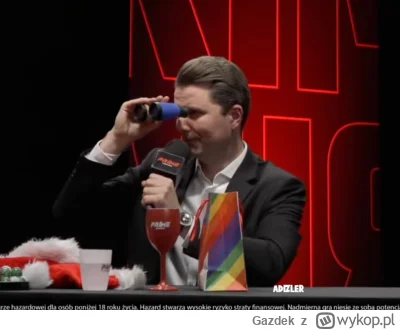 Gazdek - Marianna: sprząta chałupę przed wizytą nowego członka PiS. 
Pjoter pod oknem...