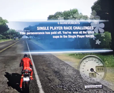 mam_spanko - Chuop przeszedł wszystkie wyścigi na złoto w test drive unlimited 

#prz...