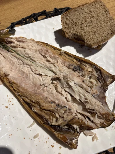 PodniebnyMurzyn - Jem makrele bożą, ale mnie te ości wnerwiają aaaaaaa