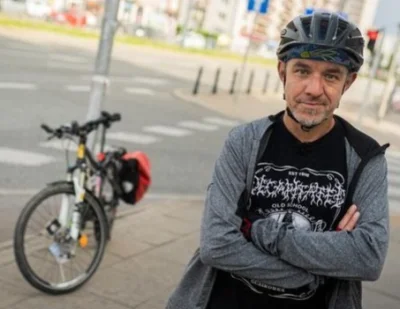 JanuszSebix - Ten aktywista rowerowy to Marek Smyk ( rowerowawa )  z Zielone Mazowsze...
