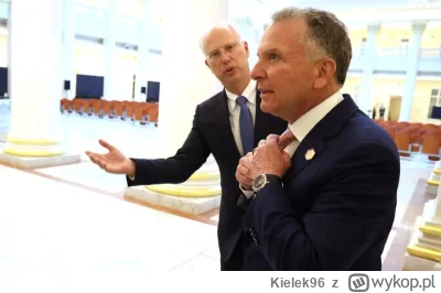 Kielek96 - Czy ja dobrze rozumiem, że to wygladało tak że Dmitriew podrzucił jakieś ś...