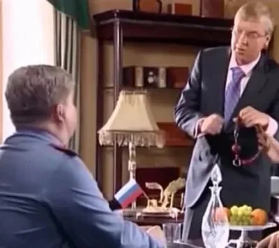 Zblizeniowy - @Nighthuntero: 

- Jesteście w kieszeni deweloperów, nie boi się pan, ż...