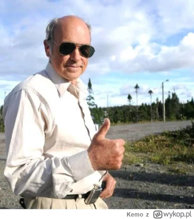 Kemo - @dzony77, @panzerfucker 
Niech będzie sralaktyt. Ładna nazwa