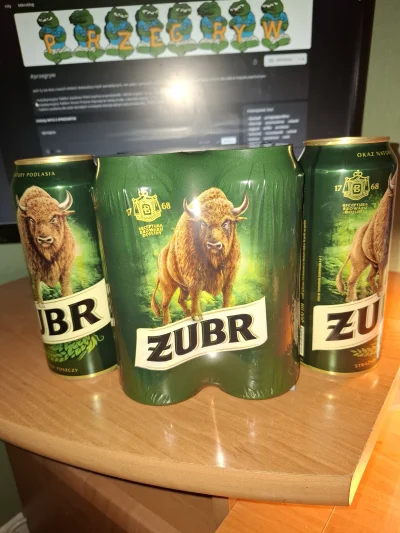 JanNaj358 - #przegryw żyje w zgodzie z naturą, otoczony dziką zwierzyną