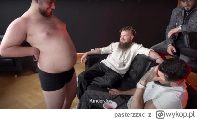 pasterzzxc - Wojtek zawstydzony, ale w głębi duszy chciałby possać te cycole.
#famemm...