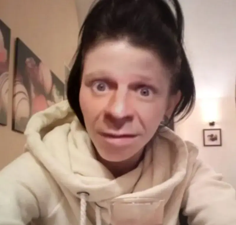 Nba_ - #kononowicz #patostreamy prawniczko co masz takie duże oczy 😆