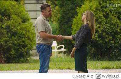 LukaszTV - No to nara, wracam na gospodarstwo bo żniwa i zadzwonię do Patrycji xdddd
...