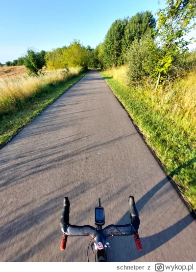 schneiper - 506 145 + 51 = 506 196

Chyba polubiłem te piątkowe skoro-świtowe jazdy (...