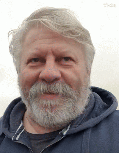 Tabasco666 - #kononowicz #barney #patostreamy

A ze spółdzielni wracam tak.