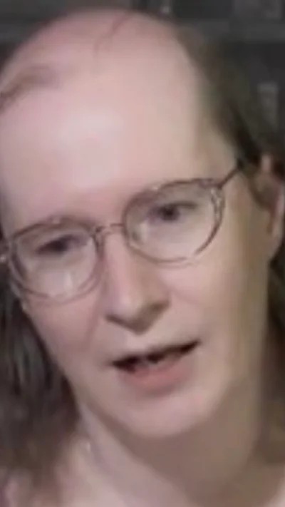 ziuaxa - > może wcale nie być mężczyzną, tylko… Daira Emma Hopwood, trans brytyjska k...