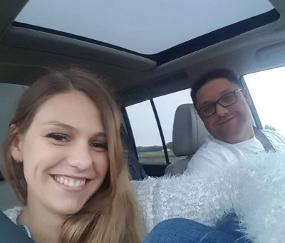 v....._ - #famemma @sawardega moze poruszysz temat dlaczego rozpara nie ma wlosow? 
w...