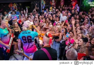 yokash - podobno ten typ zadebiutował epizodycznymi rolami w serialach takich jak Na ...