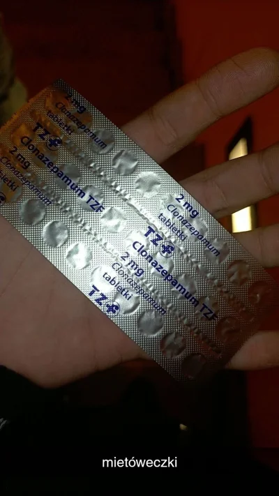 xwhite_codeine - i jeb 5 na start pod jezyk a potem się zobaczy i lecimy zajarać #nar...