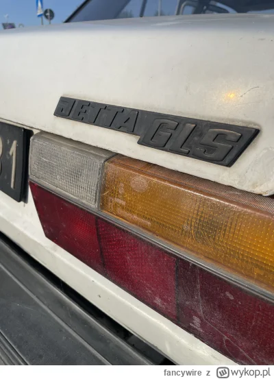 fancywire - #auto #zlomnik
Czlowiek 44 lat - kryzys wieku średniego
Jetta MK I 44 lat...