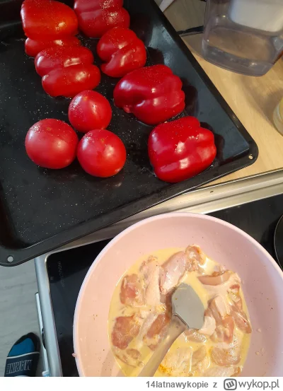 14latnawykopie - Butter Chicken dzisiaj na obiadek ( ͡º ͜ʖ͡º) zaraz chlebek naan zacz...