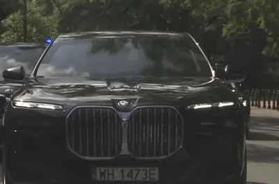 okoboji - NIEMIECKIM AUTEM JEDZIE???
FUR DEUTCHLAND???

#polityka #prezydent #wybory ...