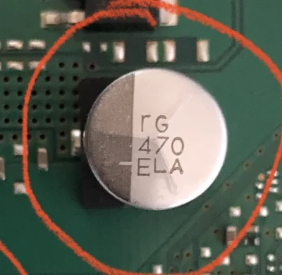 Hibernetyk - #technologia Może ktoś tu pomoże mi rozszyfrować co to za kondensator a ...