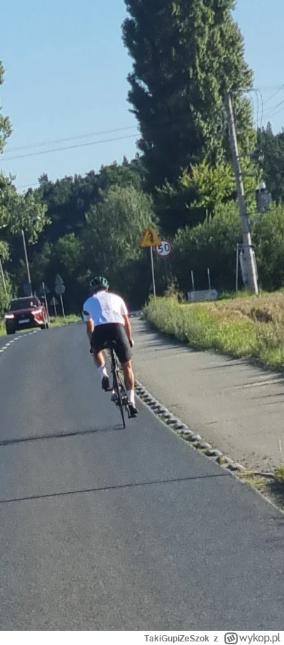 TakiGupiZeSzok - Pedalarz zawsze będzie pedalarzem, Tak, to po prawej od pedalarza to...