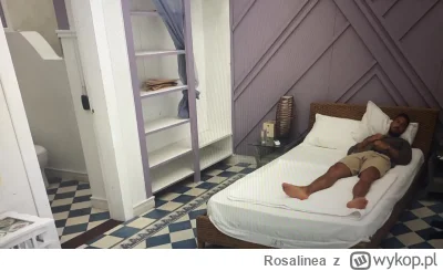 Rosalinea - #hotelparadise śpiący królewicz tego sezonu, tak się rozgadał, że bidulka...