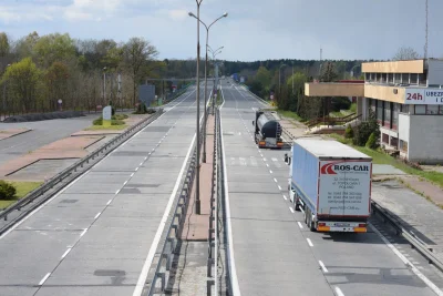 RegierungsratWalterFrank - Szkoda, że na betonowych autostradach nie ma stuknięć na ł...