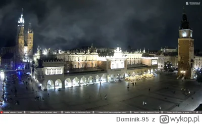 Dominik-95 - Pali się coś na Rynku Głównym w #krakow