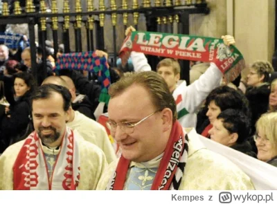 Kempes - #heheszki #bekazkatoli #bekazpisu #katolicyzm 

Coś to sanktuarium w Częstoc...