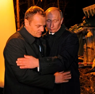 Latarenko - Oprócz tego potężnego finansowania wartego 100 tysięcy euro to co jest zł...