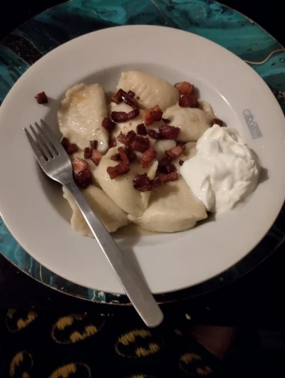 BlancheBarton - #gotujzwykopem #jedzzwykopem 
Ulubione domowe pierogi w ulubionym tal...