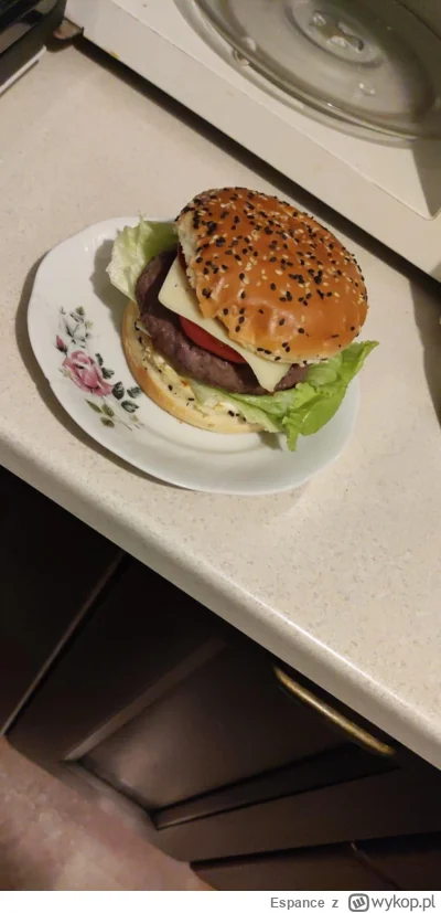 Espance - #silownia  burgerek domowy zrobiony przez różowa :)