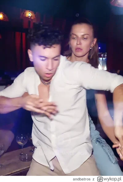 andbatros - AJ zazdroszczę Lewemu takiej foczki ładnej. Ideał kobiecego piękna. (✌ ﾟ ...