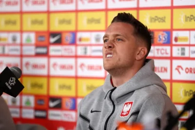 Lyonnais - Kiedy podchodzisz do Dołka po zdjęcie,a on na to "Fuck off waaanka" #mecz