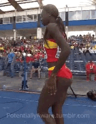 adam-pajac - #lekkoatletyka Zawsze na początku są konkurencje grubasów, żeby potem na...