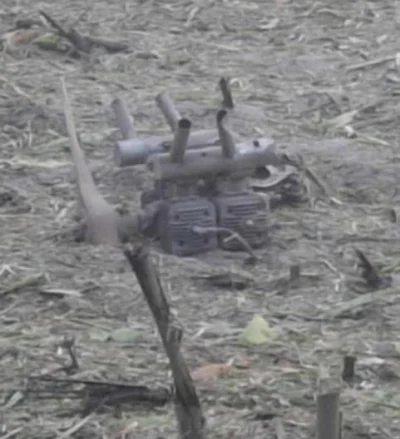 czlowiekzlisciemnaglowie - Na co to wygląda? Bo to znaleziono na miejscu wybuchu tego...