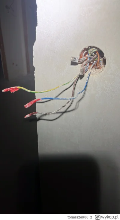 tomaszek00 - @stanley88: @gorzki99 dobry - to moze zacznijmy od prostszego tematu - p...