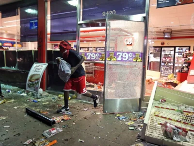 MePix - Ktoś mi wyjasni zasadę, którą kierują się murzyni.
Może ktoś z #lewica bo chę...