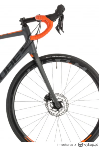 irmscherqp - @MoonlightSh narazie to tylko przejechałem ze 100 m - pierwsza szosa świ...