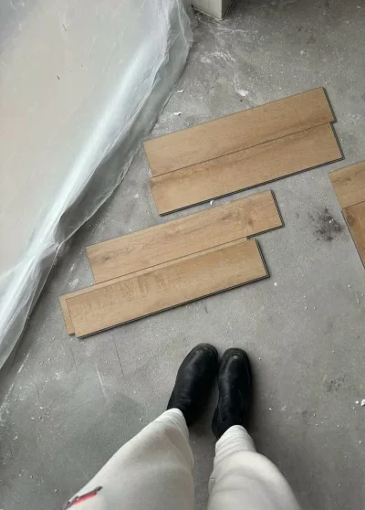 jmuhha - Najgorsze w wykończeniówce jest to, że w niedzielę rano zamiast do kościoła ...