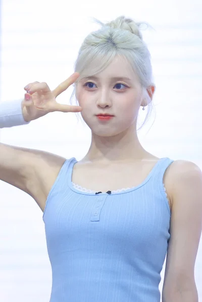 XKHYCCB2dX - #koreanka #nayoung #lightsum