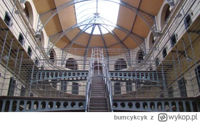 bumcykcyk - @ruchacz-czaszek: https://streamable.com/q7s1kp kompozycja tagowicza wcze...