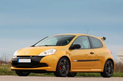 Sla_Voy - Mały #!$%@? ~200KM za ~20k? Jako, że lubię Renaulta, otwieram stawkę: Clio ...