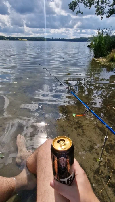 GabrielOcello - @wincenty1: no i namówił i se miejscówkę zmieniłem co by się ochłodzi...