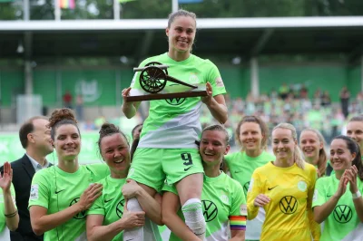 Marcinnx - >🏅 Top Scorer in the Frauen-Bundesliga 23/24! 🏅
Ewa Pajor: 18 goals 👏⚽️...