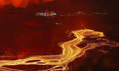 PongPingPONG - Znajomy z Islandii wysłał fotę z wulkanu z nocy #wulkan