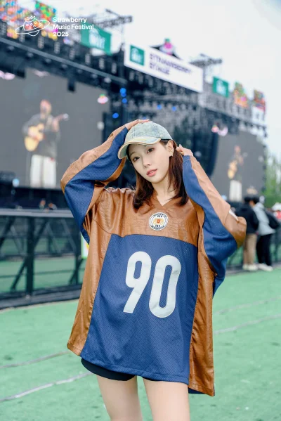 XKHYCCB2dX - #koreanka #handong #dreamcatcher #chinka