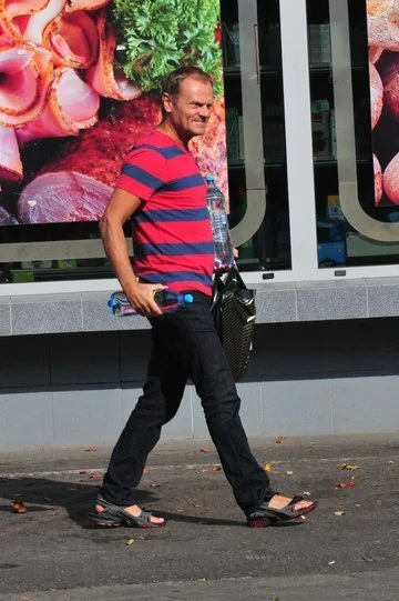 daniel-darcio - @Gomorakazowa: nawrocki zamiata 99% sceny politycznej na czele z milo...