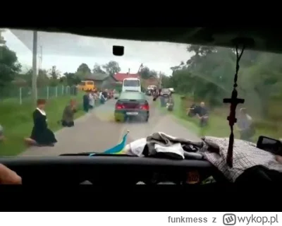 funkmess - >A potem się dowiedziałem, że oni to faktycznie śpiewają na weselach ( ͡° ...