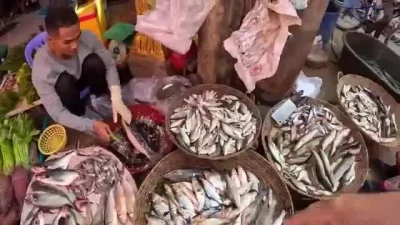 Marecki85 - #raportzpanstwasrodka Z cyklu : Mówię płynnie po Khmersku tylko drastyczn...