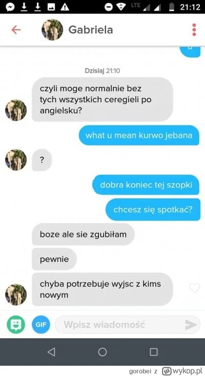 gorobei - >gdyby był przystojny mółgby powiedzieć, że są gównami i by się cieszyły.

...