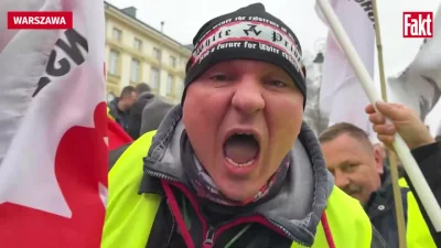 CrazyZdzich - Rolnicy: protesty odbywają się w sposób pokojowy
Pokojowo nastawieni ro...